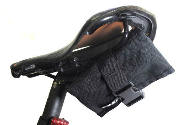 YNOT Saddle Roll - Alessandra & Co